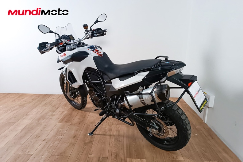 Motorbike image 7