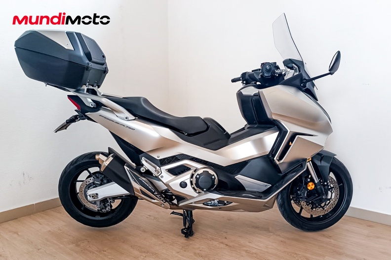 Motorbike image 0