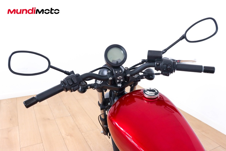 Motorbike image 10