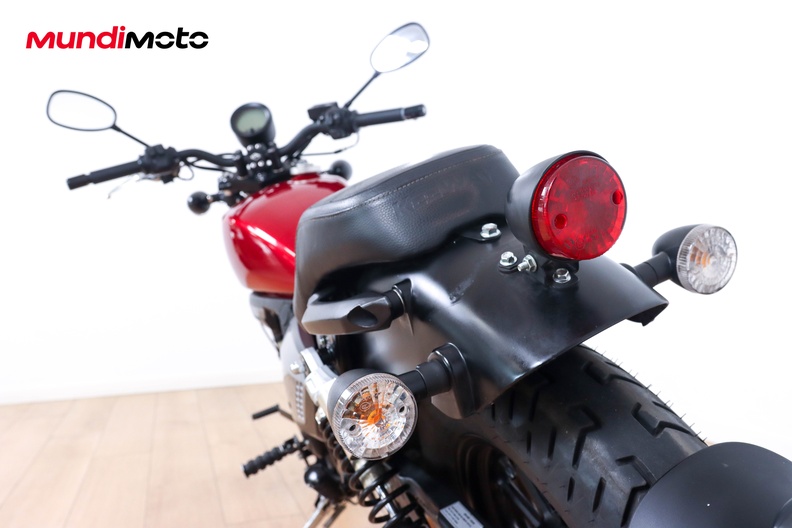 Motorbike image 9