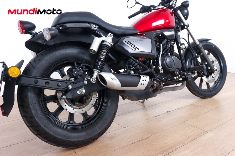 Motorbike image 3