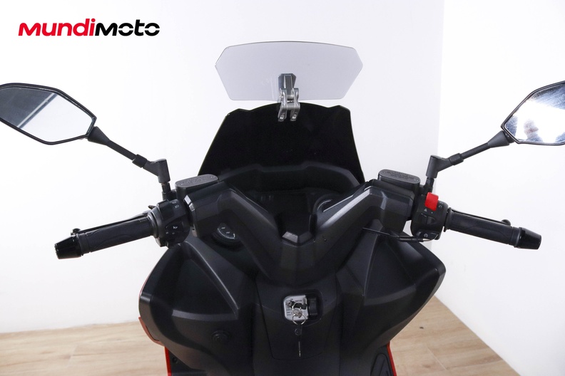 Motorbike image 10