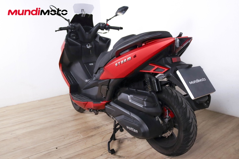 Motorbike image 6