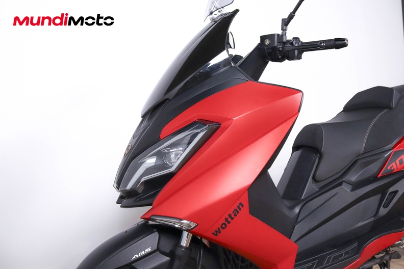 Motorbike image 7