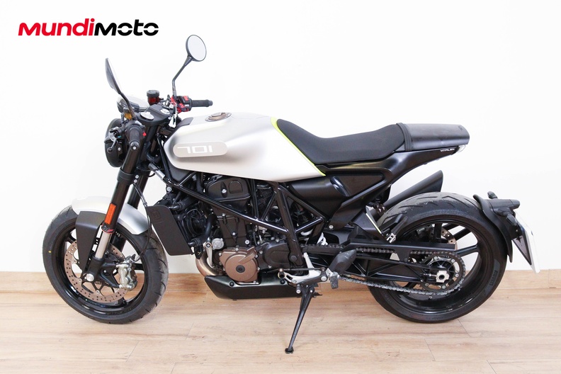 Motorbike image 5
