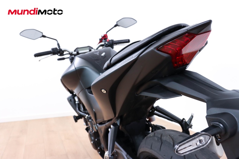 Motorbike image 8