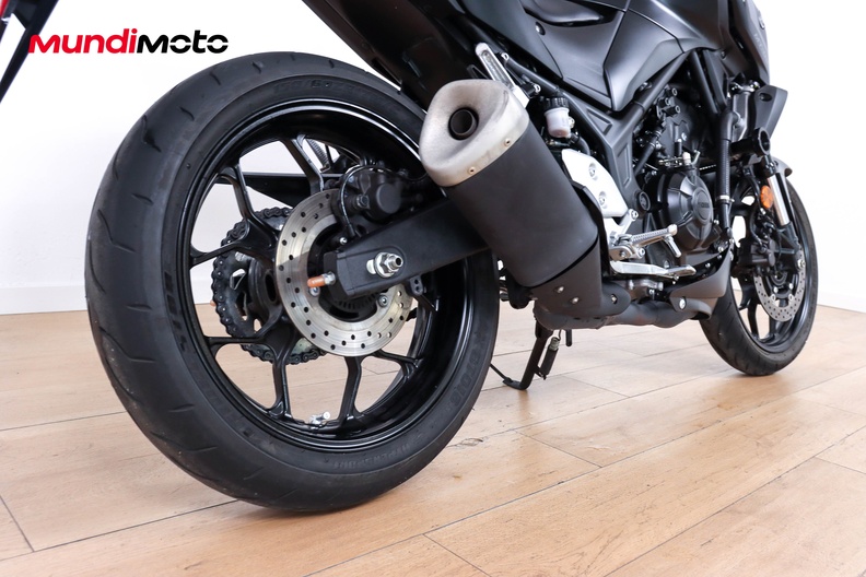 Motorbike image 3