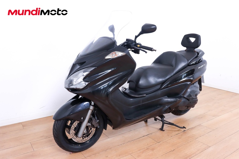 Motorbike image 7