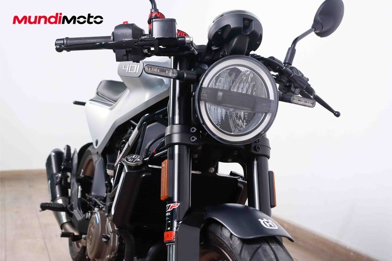 Motorbike image 13