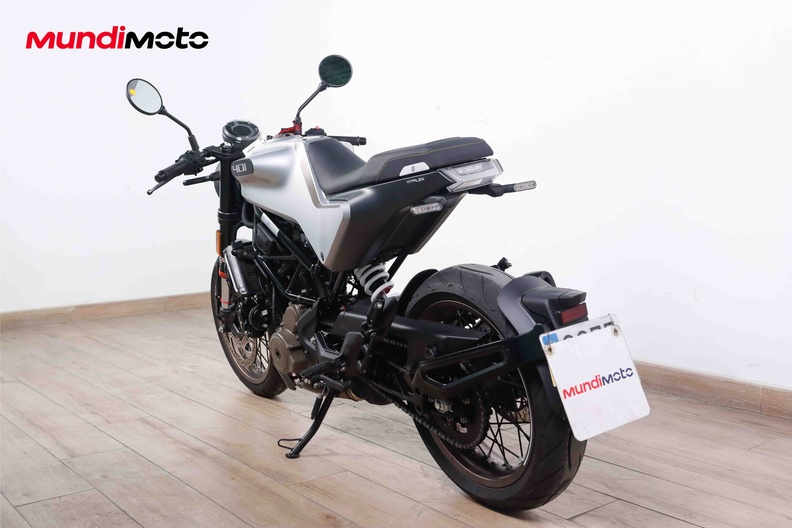 Motorbike image 7