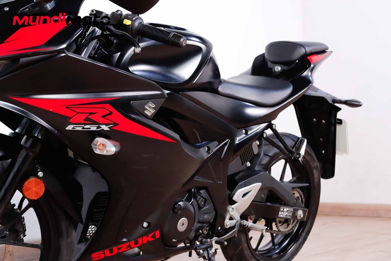 Motorbike image 8