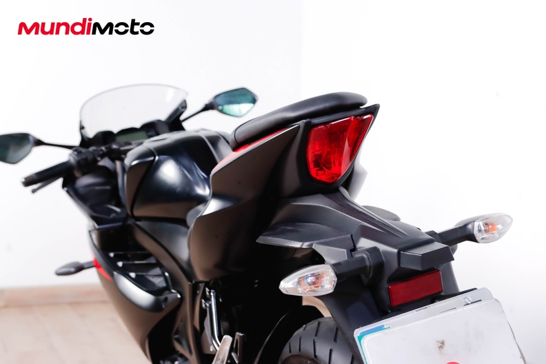 Motorbike image 9