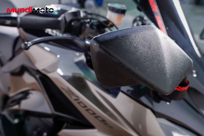 Motorbike image 12