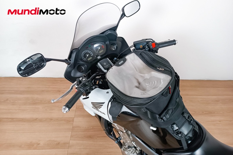 Motorbike image 10