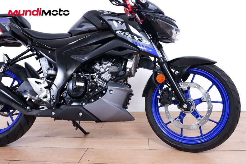 Motorbike image 13