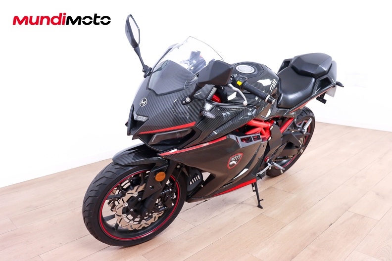 Motorbike image 6
