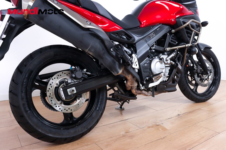 Motorbike image 3