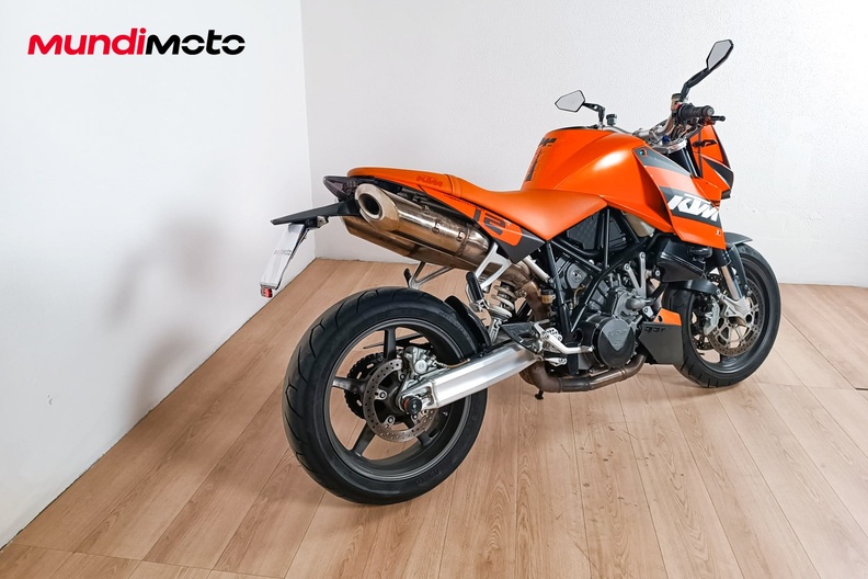 Motorbike image 2