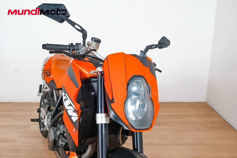 Motorbike image 4