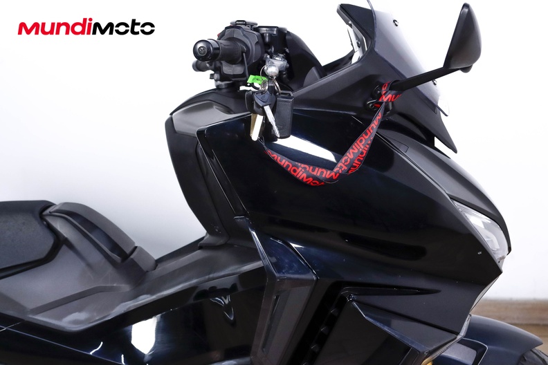 Motorbike image 13