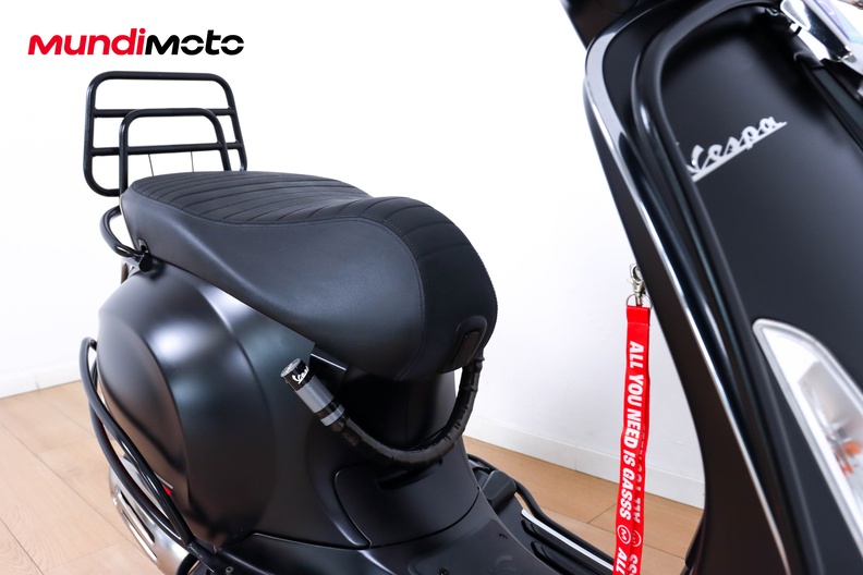 Motorbike image 12