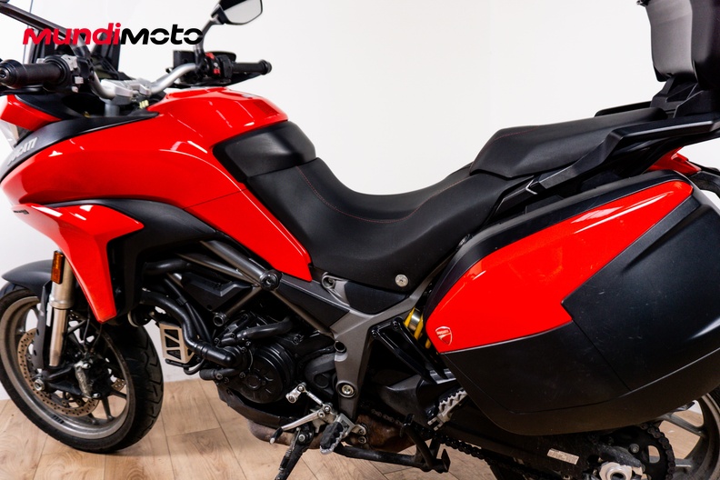 Motorbike image 8