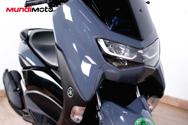 Motorbike image 4