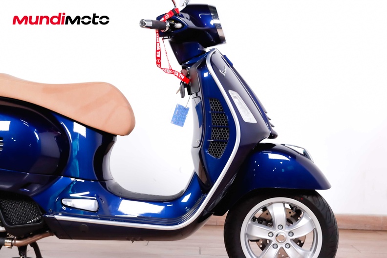 Motorbike image 12