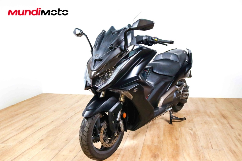 Motorbike image 7