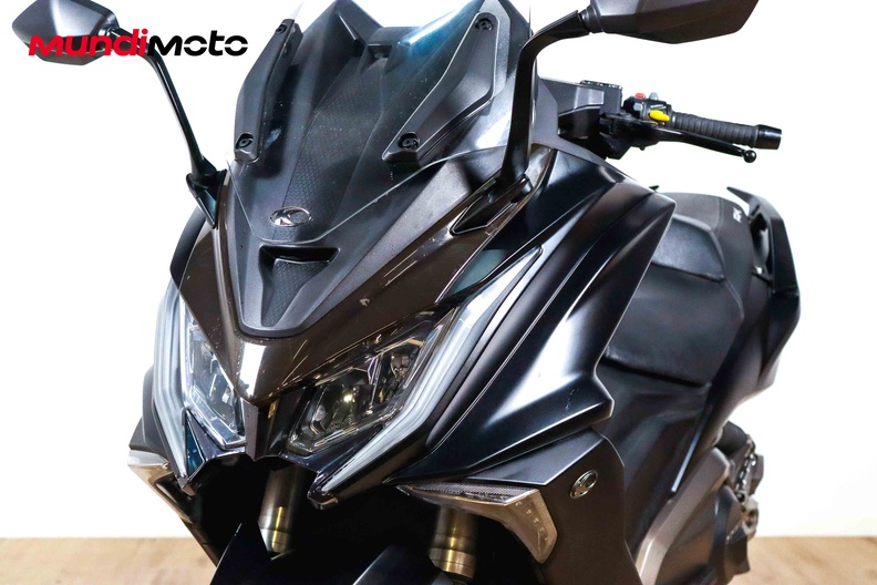 Motorbike image 8