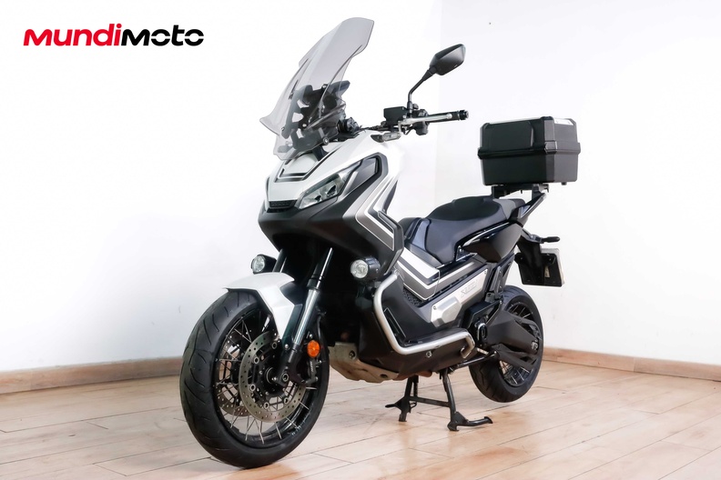 Motorbike image 7