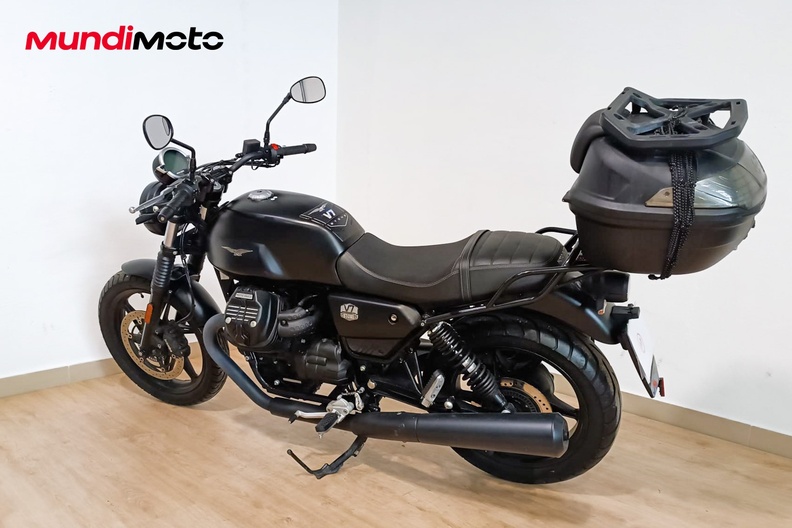 Motorbike image 7