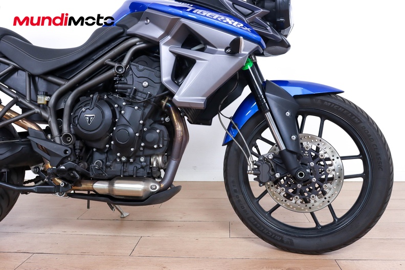 Motorbike image 13