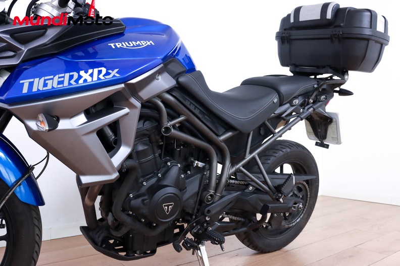 Motorbike image 8