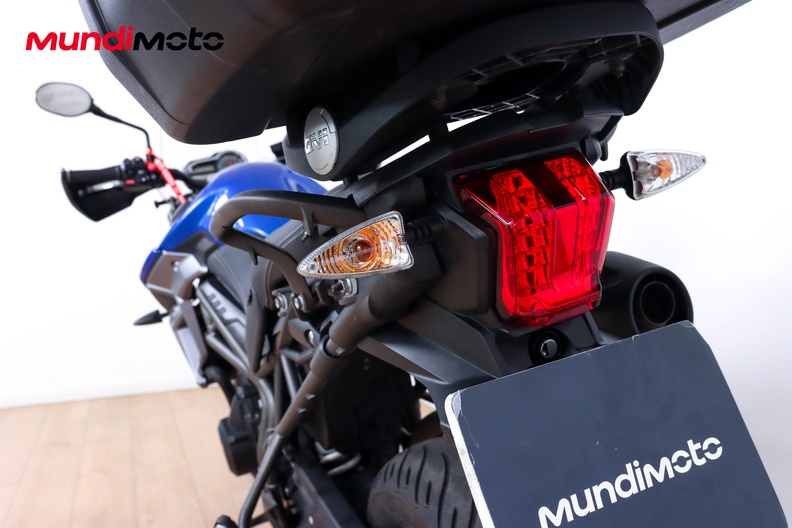 Motorbike image 9