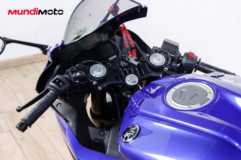 Motorbike image 10