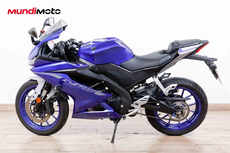 Motorbike image 5