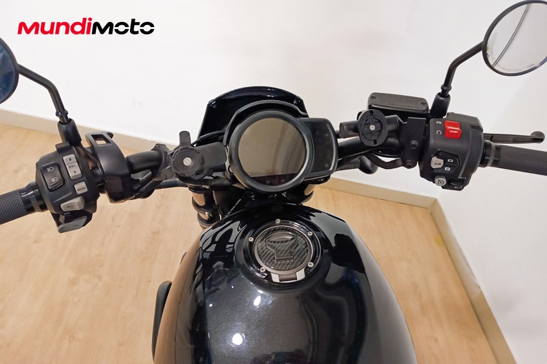 Motorbike image 10
