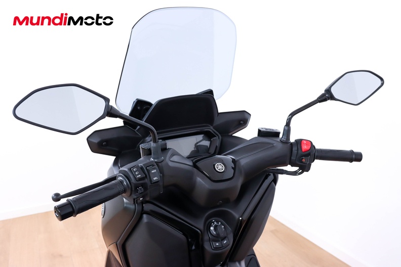 Motorbike image 10