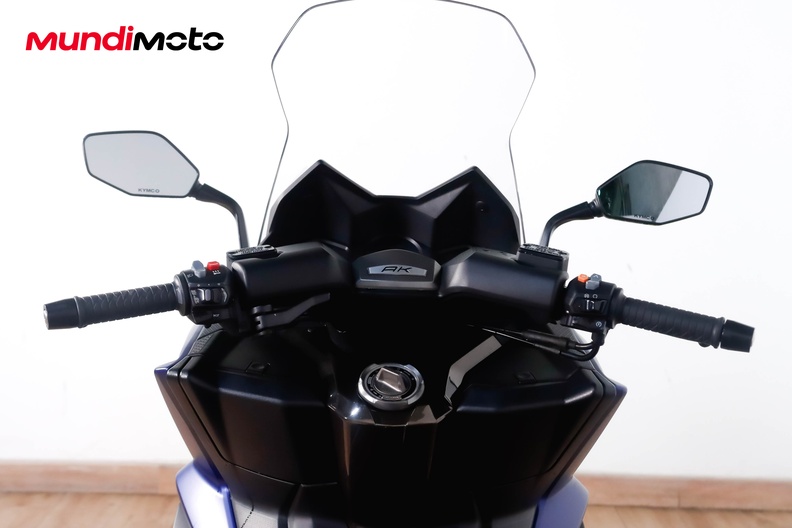 Motorbike image 10