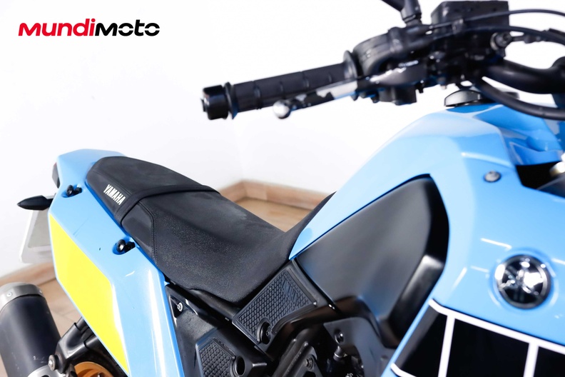 Motorbike image 13