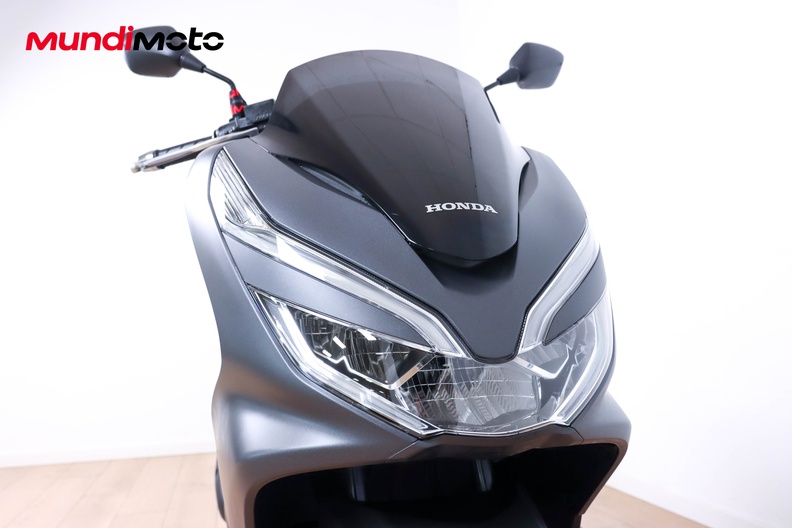 Motorbike image 4