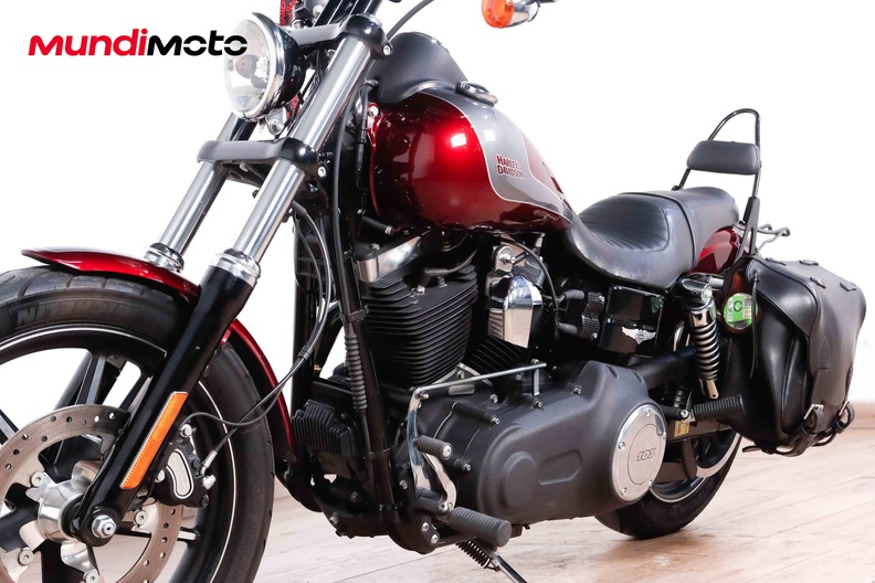 Motorbike image 8