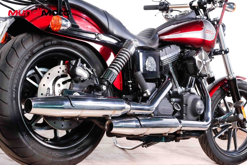 Motorbike image 3