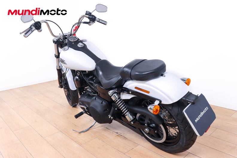 Motorbike image 6