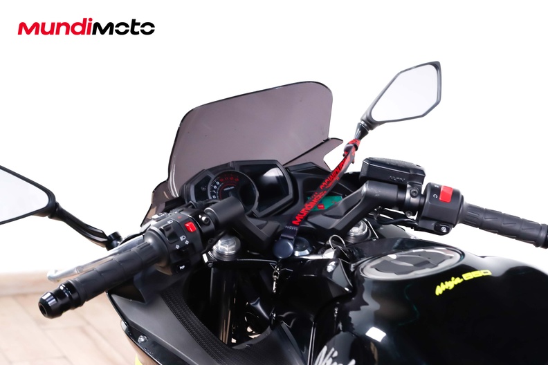 Motorbike image 10