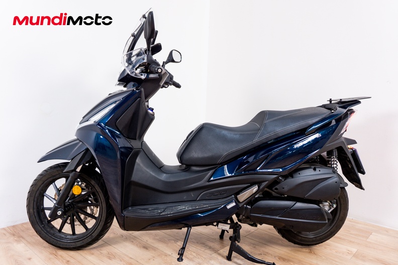 Motorbike image 5