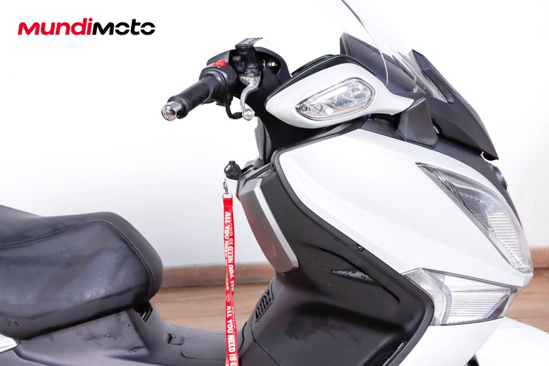 Motorbike image 13