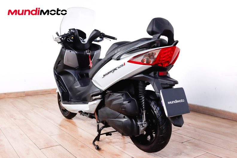 Motorbike image 6