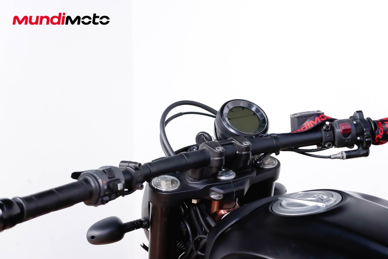 Motorbike image 10